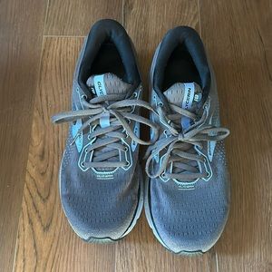 Brooks Glycerin 18